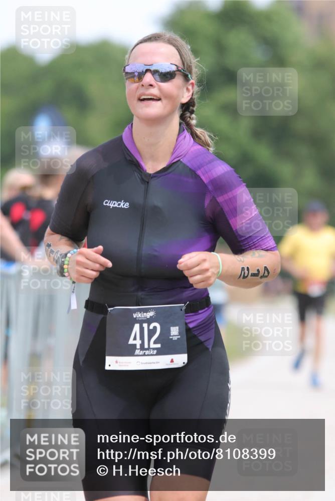 22.06.2025 - Viking Triathlon H.Heesch http://msf.ph/oto/8108399 22.06.2025 14:27:02 Laufen 113, 216, 249, 412, 652 meine-sportfotos.de