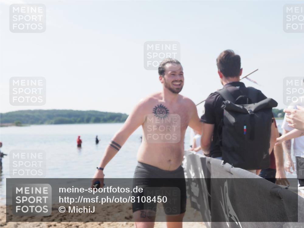 22.06.2025 - Viking Triathlon MichiJ http://msf.ph/oto/8108450 22.06.2025 10:55:04 Schwimmen  meine-sportfotos.de