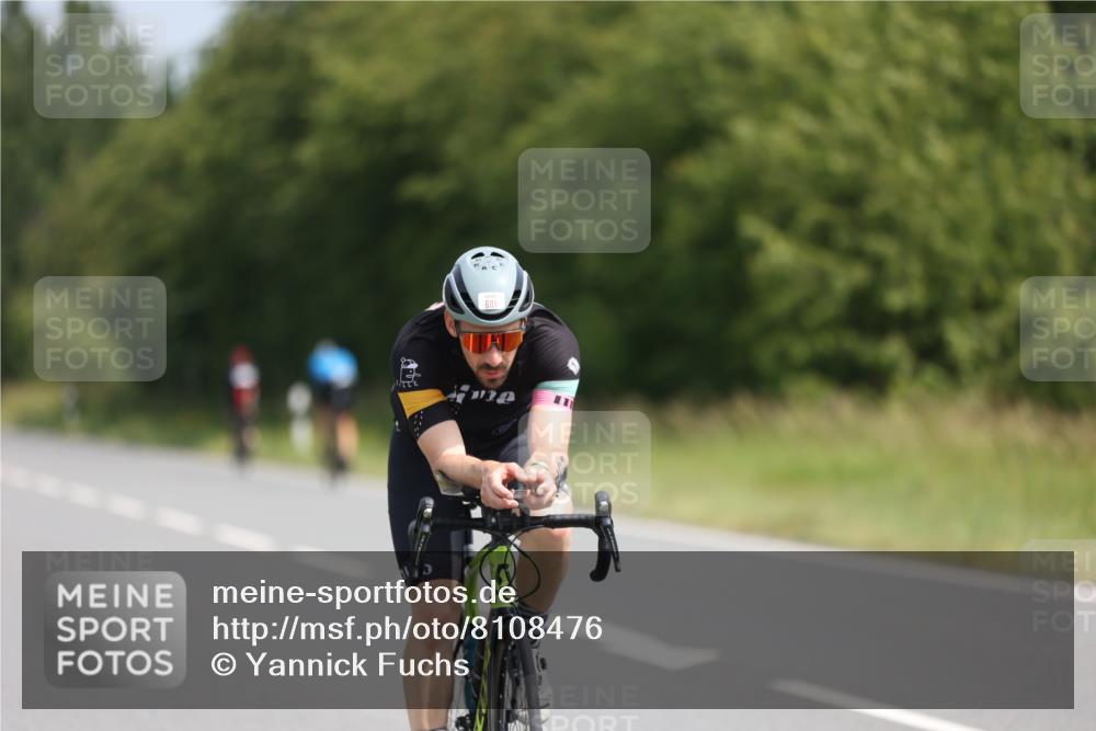 22.06.2025 - Viking Triathlon Yannick Fuchs http://msf.ph/oto/8108476 22.06.2025 11:32:32 Radfahren 8, 58, 462, 601, 653 meine-sportfotos.de