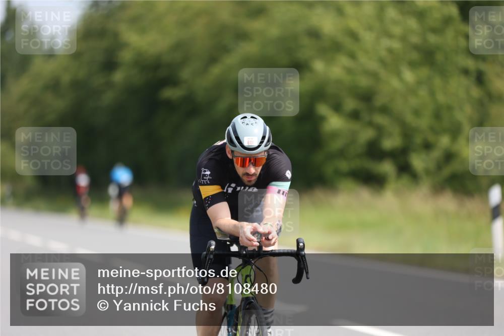 22.06.2025 - Viking Triathlon Yannick Fuchs http://msf.ph/oto/8108480 22.06.2025 11:32:33 Radfahren 8, 58, 203, 462, 601, 653 meine-sportfotos.de