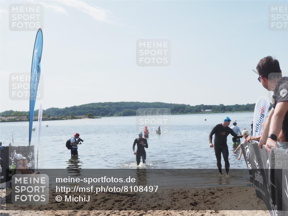 22.06.2025 - Viking Triathlon MichiJ http://msf.ph/oto/8108497 22.06.2025 10:55:30 Schwimmen 246, 472 meine-sportfotos.de