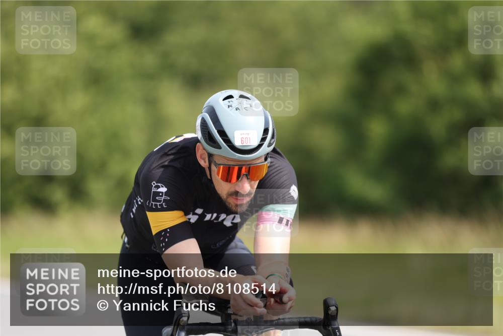 22.06.2025 - Viking Triathlon Yannick Fuchs http://msf.ph/oto/8108514 22.06.2025 11:32:33 Radfahren 8, 58, 203, 462, 601, 653 meine-sportfotos.de