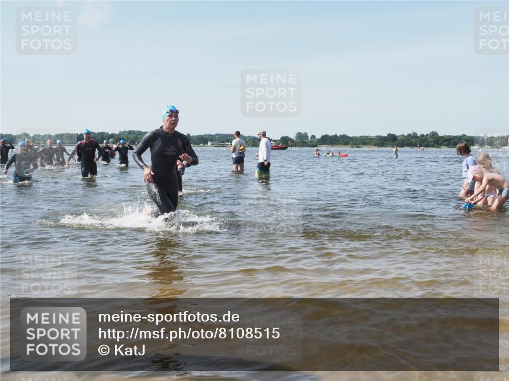 22.06.2025 - Viking Triathlon KatJ http://msf.ph/oto/8108515 22.06.2025 10:38:17 Schwimmen 61, 72, 89, 191, 209, 269, 398, 447, 509, 535, 662 meine-sportfotos.de