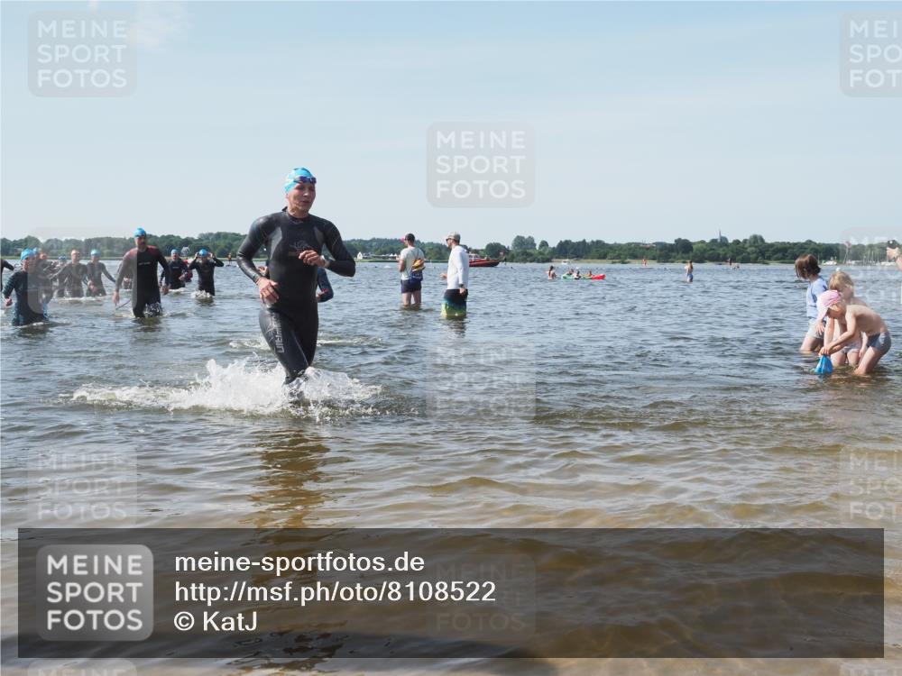 22.06.2025 - Viking Triathlon KatJ http://msf.ph/oto/8108522 22.06.2025 10:38:18 Schwimmen 61, 72, 89, 191, 209, 269, 398, 447, 509, 535, 662 meine-sportfotos.de
