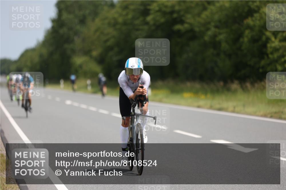 22.06.2025 - Viking Triathlon Yannick Fuchs http://msf.ph/oto/8108524 22.06.2025 12:13:26 Radfahren 8, 163, 237, 257, 281, 288, 352, 415, 487, 628, 638, 660 meine-sportfotos.de