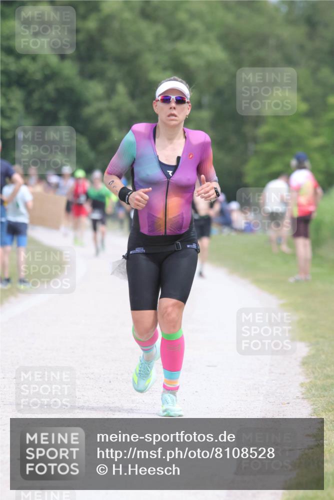 22.06.2025 - Viking Triathlon H.Heesch http://msf.ph/oto/8108528 22.06.2025 14:27:28 Laufen 215, 491, 535 meine-sportfotos.de