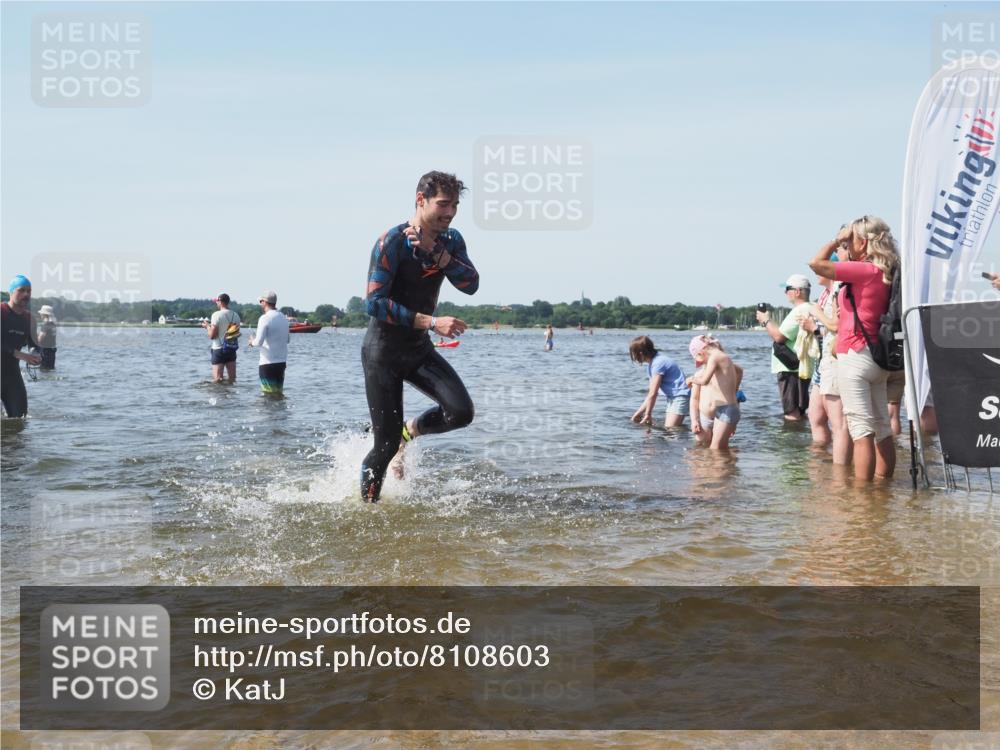 22.06.2025 - Viking Triathlon KatJ http://msf.ph/oto/8108603 22.06.2025 10:38:21 Schwimmen 61, 72, 89, 209, 269, 398, 419, 428, 447, 509, 535, 603, 662 meine-sportfotos.de