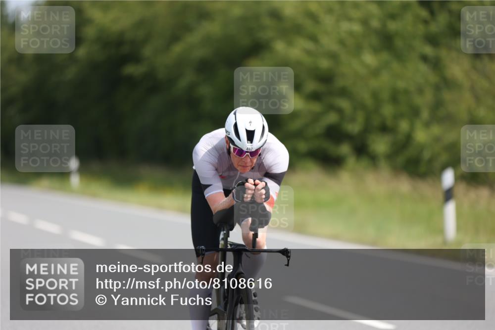 22.06.2025 - Viking Triathlon Yannick Fuchs http://msf.ph/oto/8108616 22.06.2025 11:32:38 Radfahren 8, 203, 462, 644, 653 meine-sportfotos.de
