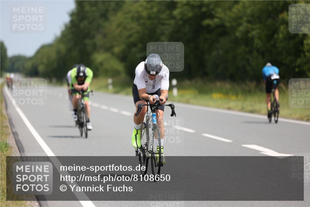 22.06.2025 - Viking Triathlon Yannick Fuchs http://msf.ph/oto/8108650 22.06.2025 12:13:32 Radfahren 8, 163, 281, 288, 311, 352, 478, 487, 523, 638, 660 meine-sportfotos.de