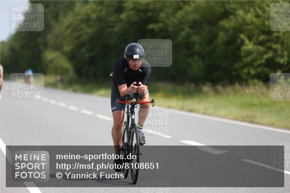 22.06.2025 - Viking Triathlon Yannick Fuchs http://msf.ph/oto/8108651 22.06.2025 11:32:40 Radfahren 8, 89, 115, 203, 462, 644, 653 meine-sportfotos.de