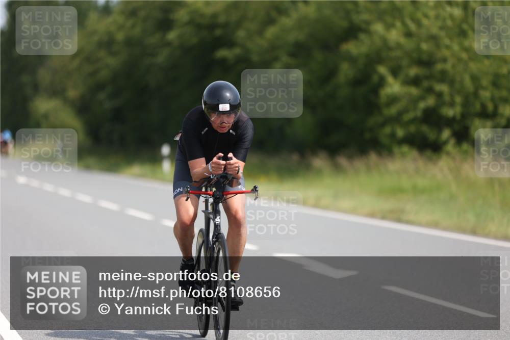 22.06.2025 - Viking Triathlon Yannick Fuchs http://msf.ph/oto/8108656 22.06.2025 11:32:41 Radfahren 8, 89, 115, 203, 462, 644, 653 meine-sportfotos.de