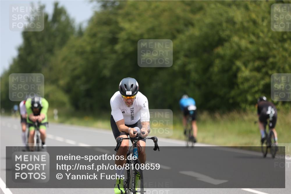 22.06.2025 - Viking Triathlon Yannick Fuchs http://msf.ph/oto/8108659 22.06.2025 12:13:32 Radfahren 8, 163, 281, 288, 311, 352, 478, 487, 523, 638, 660 meine-sportfotos.de
