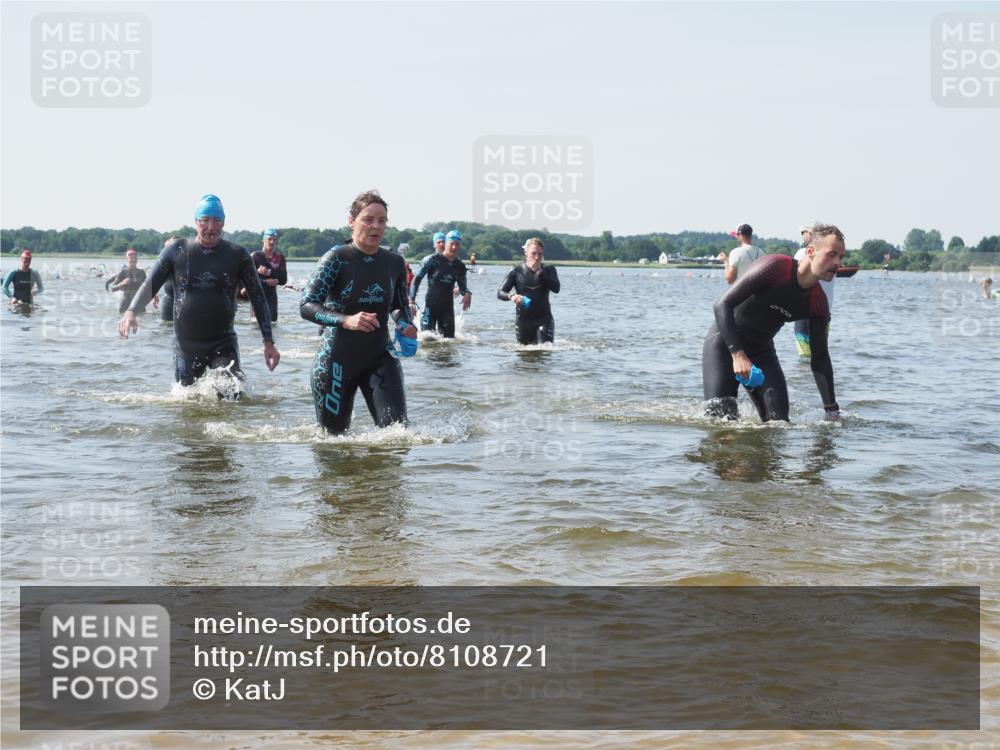 22.06.2025 - Viking Triathlon KatJ http://msf.ph/oto/8108721 22.06.2025 10:38:23 Schwimmen 22, 61, 89, 209, 269, 398, 419, 428, 447, 509, 535, 603, 659, 662 meine-sportfotos.de