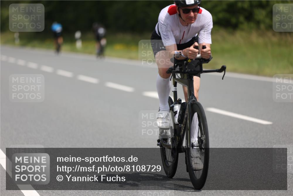 22.06.2025 - Viking Triathlon Yannick Fuchs http://msf.ph/oto/8108729 22.06.2025 12:13:35 Radfahren 8, 163, 190, 281, 288, 311, 352, 478, 487, 523, 638, 660 meine-sportfotos.de
