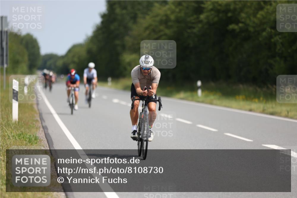 22.06.2025 - Viking Triathlon Yannick Fuchs http://msf.ph/oto/8108730 22.06.2025 11:32:44 Radfahren 8, 89, 115, 203, 644, 653 meine-sportfotos.de