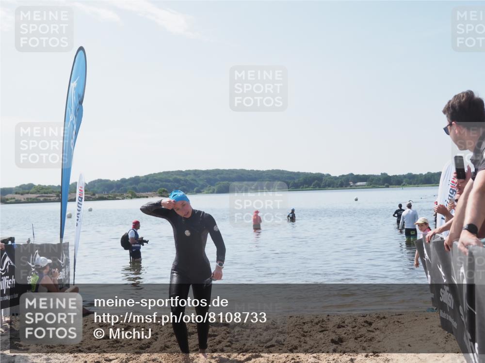 22.06.2025 - Viking Triathlon MichiJ http://msf.ph/oto/8108733 22.06.2025 10:55:37 Schwimmen 472 meine-sportfotos.de