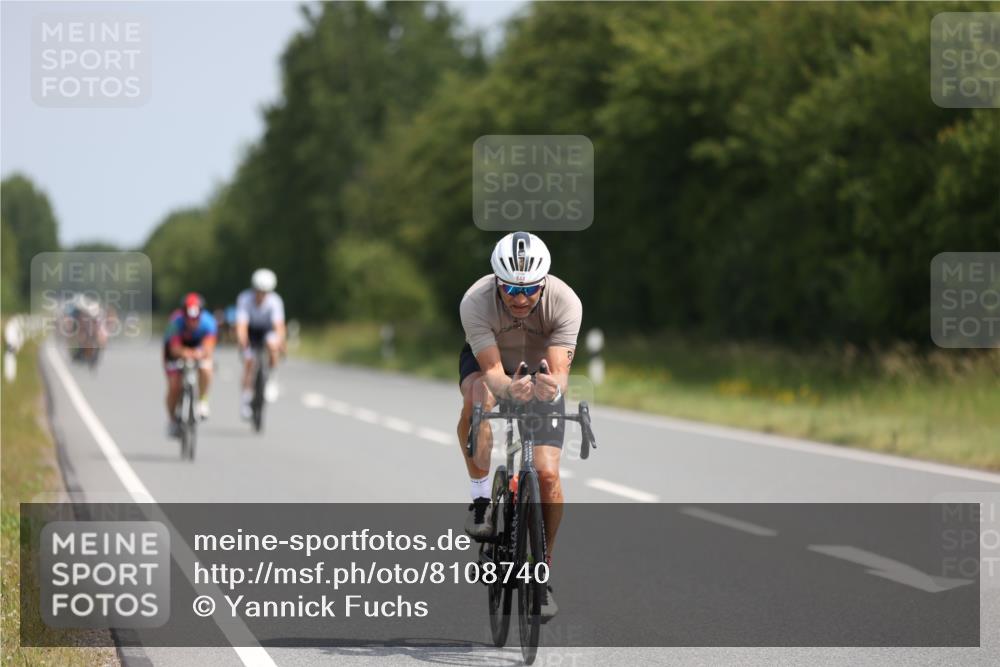 22.06.2025 - Viking Triathlon Yannick Fuchs http://msf.ph/oto/8108740 22.06.2025 11:32:45 Radfahren 8, 89, 115, 203, 309, 644, 653 meine-sportfotos.de