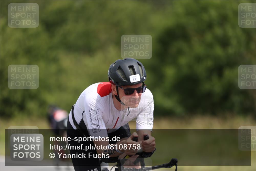 22.06.2025 - Viking Triathlon Yannick Fuchs http://msf.ph/oto/8108758 22.06.2025 12:13:36 Radfahren 8, 190, 281, 288, 311, 352, 478, 487, 523, 638, 660 meine-sportfotos.de