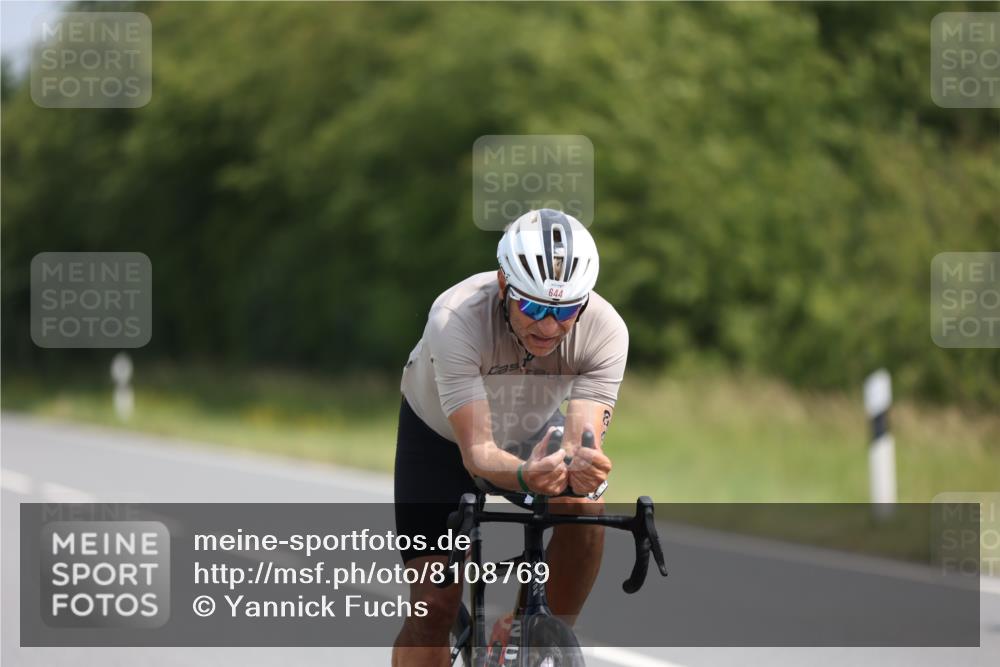 22.06.2025 - Viking Triathlon Yannick Fuchs http://msf.ph/oto/8108769 22.06.2025 11:32:46 Radfahren 8, 89, 115, 203, 309, 644 meine-sportfotos.de