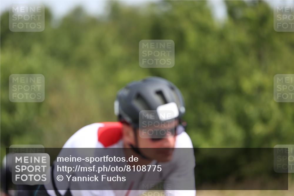 22.06.2025 - Viking Triathlon Yannick Fuchs http://msf.ph/oto/8108775 22.06.2025 12:13:36 Radfahren 8, 190, 281, 288, 311, 352, 478, 487, 523, 638, 660 meine-sportfotos.de