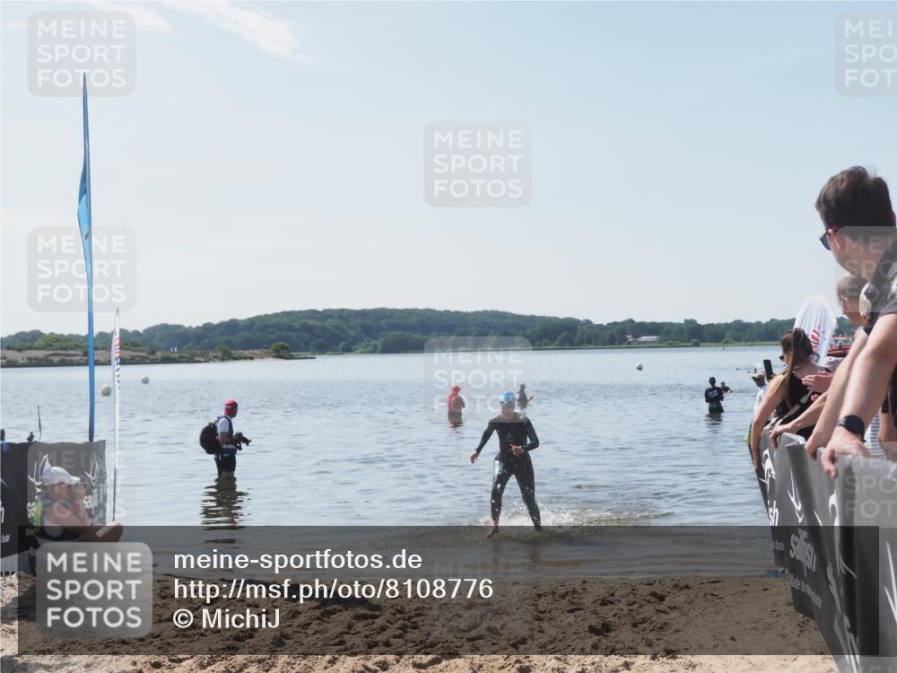 22.06.2025 - Viking Triathlon MichiJ http://msf.ph/oto/8108776 22.06.2025 10:56:24 Schwimmen 499 meine-sportfotos.de