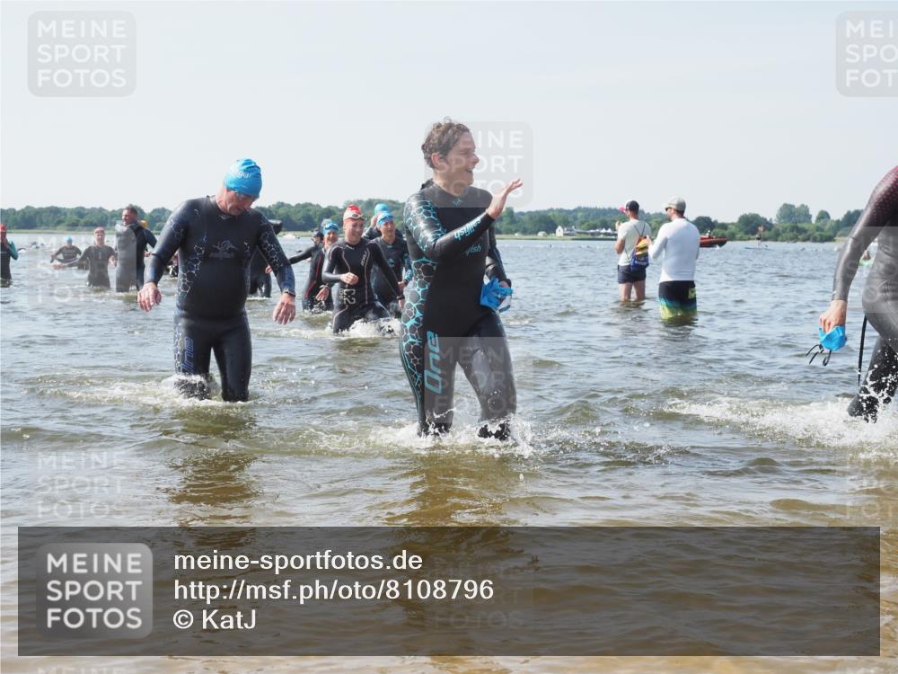 22.06.2025 - Viking Triathlon KatJ http://msf.ph/oto/8108796 22.06.2025 10:38:25 Schwimmen 22, 89, 209, 269, 398, 419, 428, 447, 509, 535, 601, 603, 659, 662 meine-sportfotos.de