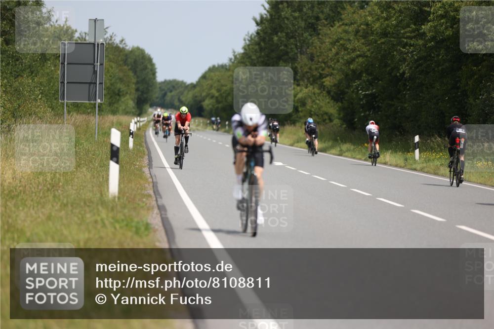 22.06.2025 - Viking Triathlon Yannick Fuchs http://msf.ph/oto/8108811 22.06.2025 12:13:45 Radfahren 190, 269, 482 meine-sportfotos.de