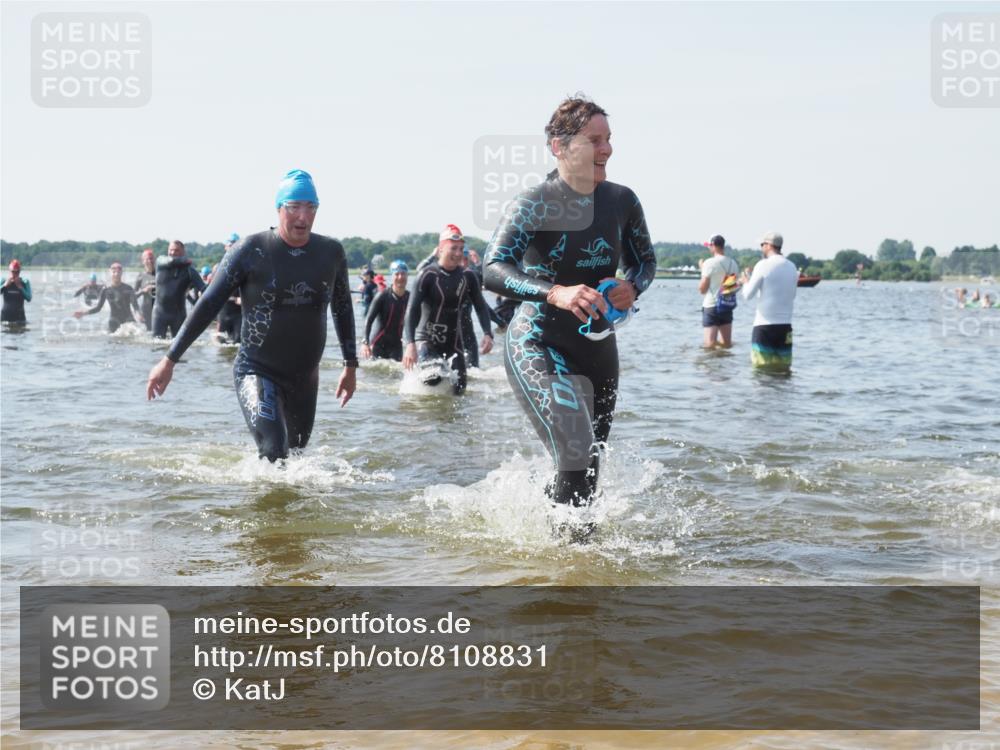 22.06.2025 - Viking Triathlon KatJ http://msf.ph/oto/8108831 22.06.2025 10:38:26 Schwimmen 22, 89, 156, 209, 269, 398, 419, 428, 447, 509, 535, 601, 603, 659, 662 meine-sportfotos.de