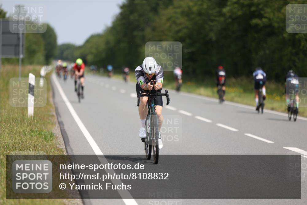 22.06.2025 - Viking Triathlon Yannick Fuchs http://msf.ph/oto/8108832 22.06.2025 12:13:46 Radfahren 190, 269, 482 meine-sportfotos.de