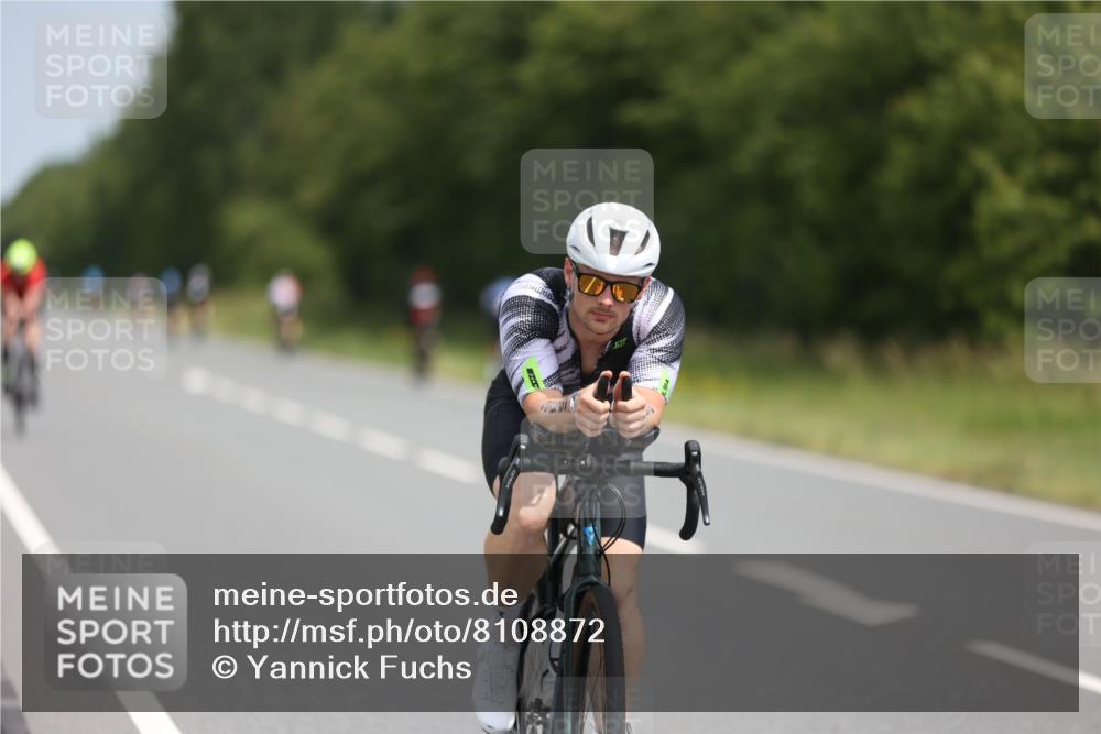 22.06.2025 - Viking Triathlon Yannick Fuchs http://msf.ph/oto/8108872 22.06.2025 12:13:47 Radfahren 190, 269, 482 meine-sportfotos.de