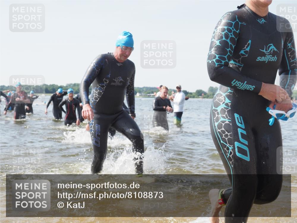 22.06.2025 - Viking Triathlon KatJ http://msf.ph/oto/8108873 22.06.2025 10:38:27 Schwimmen 22, 89, 156, 209, 269, 398, 419, 428, 447, 509, 535, 601, 603, 659, 662 meine-sportfotos.de