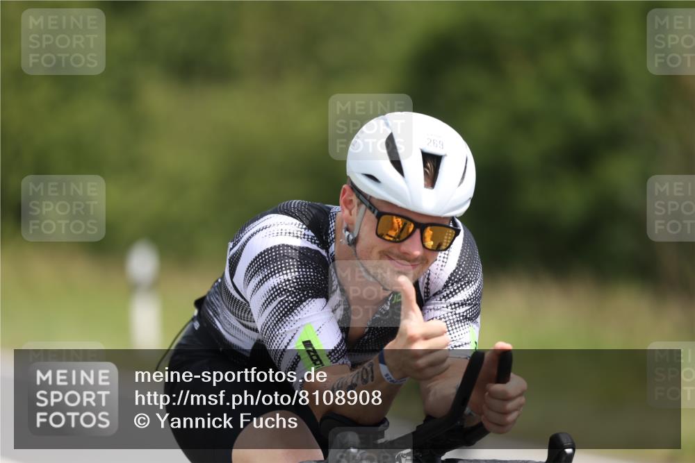 22.06.2025 - Viking Triathlon Yannick Fuchs http://msf.ph/oto/8108908 22.06.2025 12:13:48 Radfahren 180, 190, 269, 482 meine-sportfotos.de