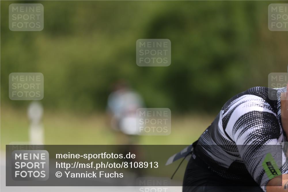22.06.2025 - Viking Triathlon Yannick Fuchs http://msf.ph/oto/8108913 22.06.2025 12:13:48 Radfahren 180, 190, 269, 482 meine-sportfotos.de