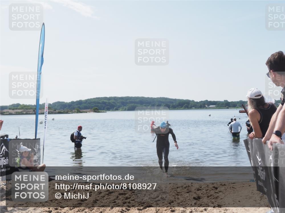 22.06.2025 - Viking Triathlon MichiJ http://msf.ph/oto/8108927 22.06.2025 10:56:58 Schwimmen 363 meine-sportfotos.de