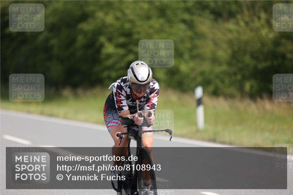 22.06.2025 - Viking Triathlon Yannick Fuchs http://msf.ph/oto/8108943 22.06.2025 11:32:55 Radfahren 95, 128, 287, 291, 309 meine-sportfotos.de