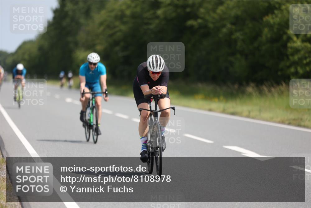 22.06.2025 - Viking Triathlon Yannick Fuchs http://msf.ph/oto/8108978 22.06.2025 11:32:57 Radfahren 95, 128, 287, 291, 309, 379 meine-sportfotos.de
