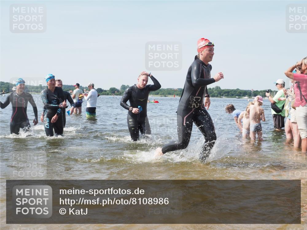 22.06.2025 - Viking Triathlon KatJ http://msf.ph/oto/8108986 22.06.2025 10:38:31 Schwimmen 22, 85, 156, 215, 269, 398, 419, 428, 447, 509, 535, 601, 603, 659, 662 meine-sportfotos.de