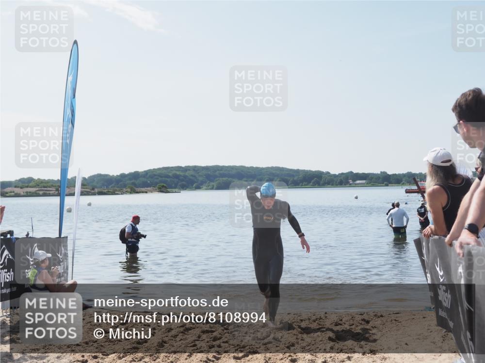 22.06.2025 - Viking Triathlon MichiJ http://msf.ph/oto/8108994 22.06.2025 10:56:59 Schwimmen 363 meine-sportfotos.de