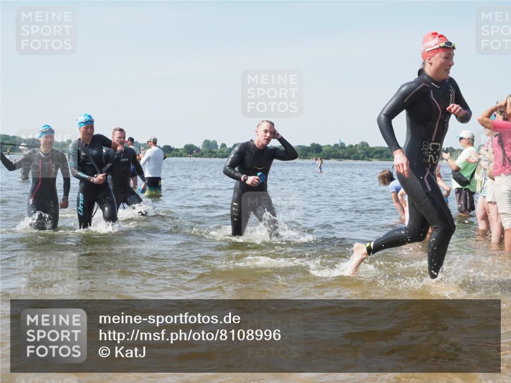 22.06.2025 - Viking Triathlon KatJ http://msf.ph/oto/8108996 22.06.2025 10:38:31 Schwimmen 22, 85, 156, 215, 269, 398, 419, 428, 447, 509, 535, 601, 603, 659, 662 meine-sportfotos.de