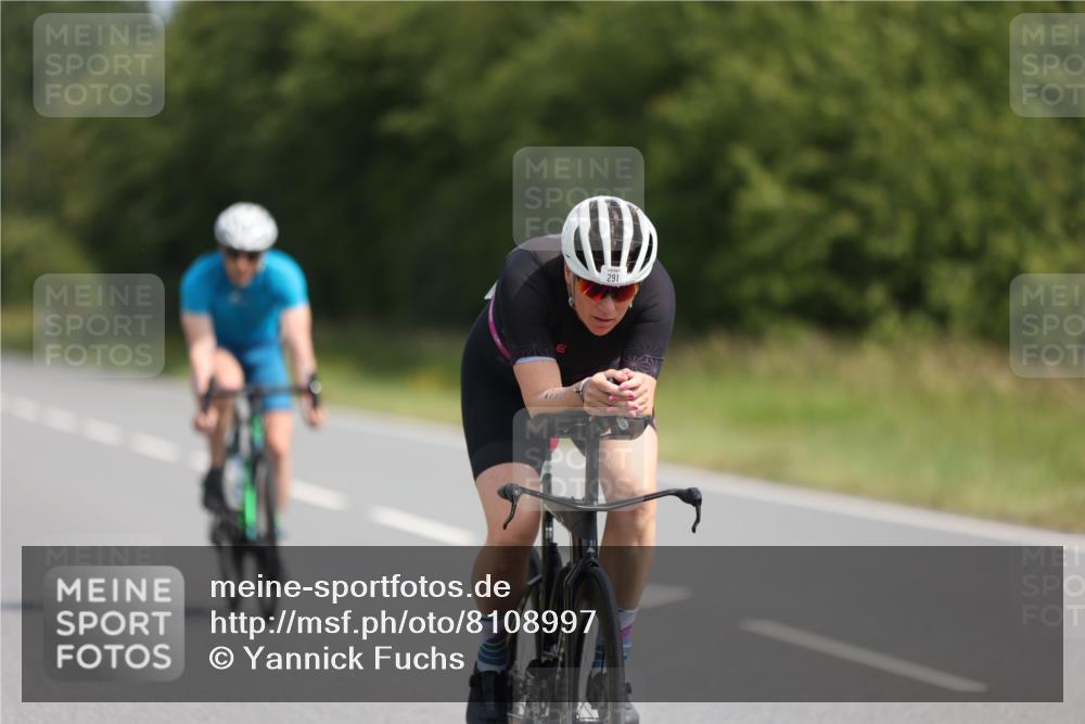 22.06.2025 - Viking Triathlon Yannick Fuchs http://msf.ph/oto/8108997 22.06.2025 11:32:58 Radfahren 95, 128, 287, 291, 309, 379, 662 meine-sportfotos.de