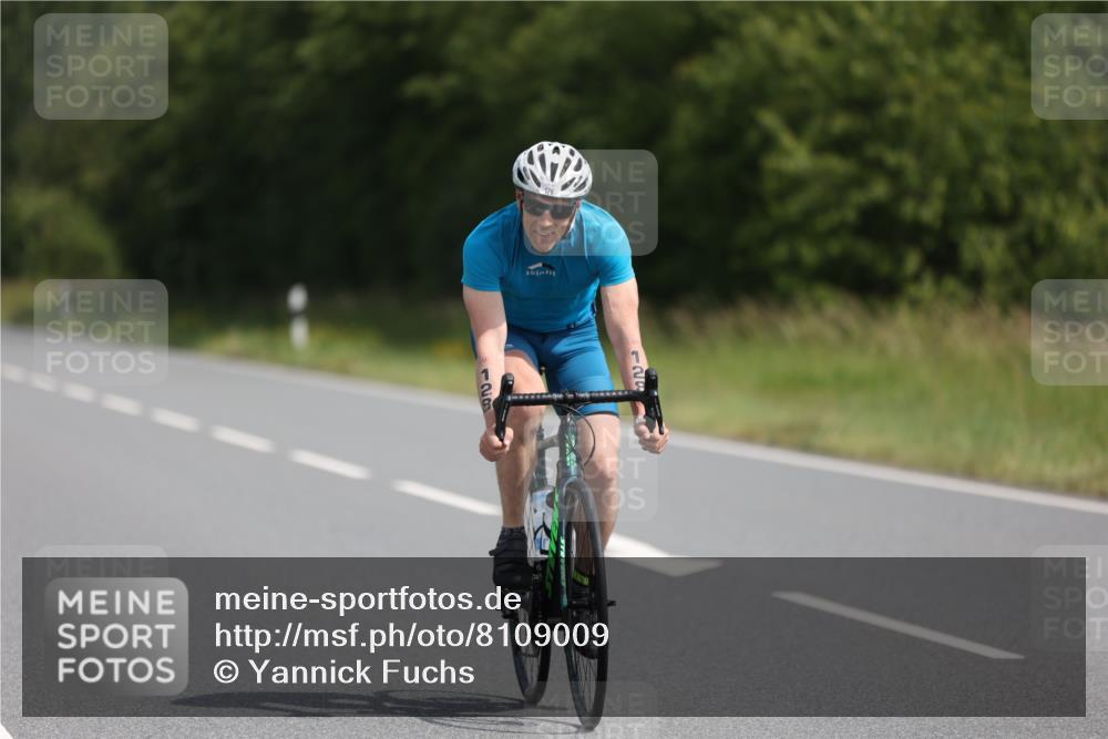 22.06.2025 - Viking Triathlon Yannick Fuchs http://msf.ph/oto/8109009 22.06.2025 11:32:59 Radfahren 95, 128, 287, 291, 309, 379, 625, 662 meine-sportfotos.de