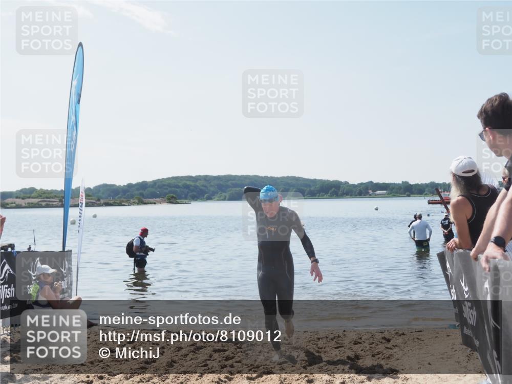 22.06.2025 - Viking Triathlon MichiJ http://msf.ph/oto/8109012 22.06.2025 10:56:59 Schwimmen 363 meine-sportfotos.de