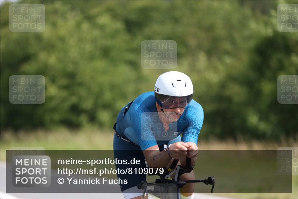 22.06.2025 - Viking Triathlon Yannick Fuchs http://msf.ph/oto/8109079 22.06.2025 11:33:03 Radfahren 95, 128, 287, 291, 379, 625, 662 meine-sportfotos.de