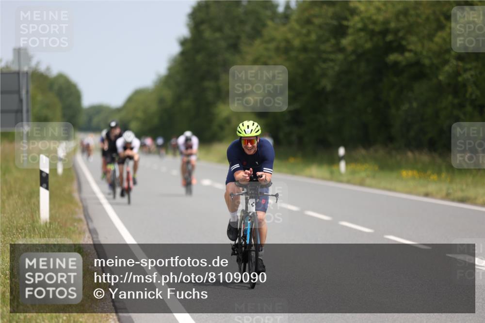 22.06.2025 - Viking Triathlon Yannick Fuchs http://msf.ph/oto/8109090 22.06.2025 12:13:57 Radfahren 28, 150, 172, 180, 184, 253, 375, 513, 635, 645 meine-sportfotos.de