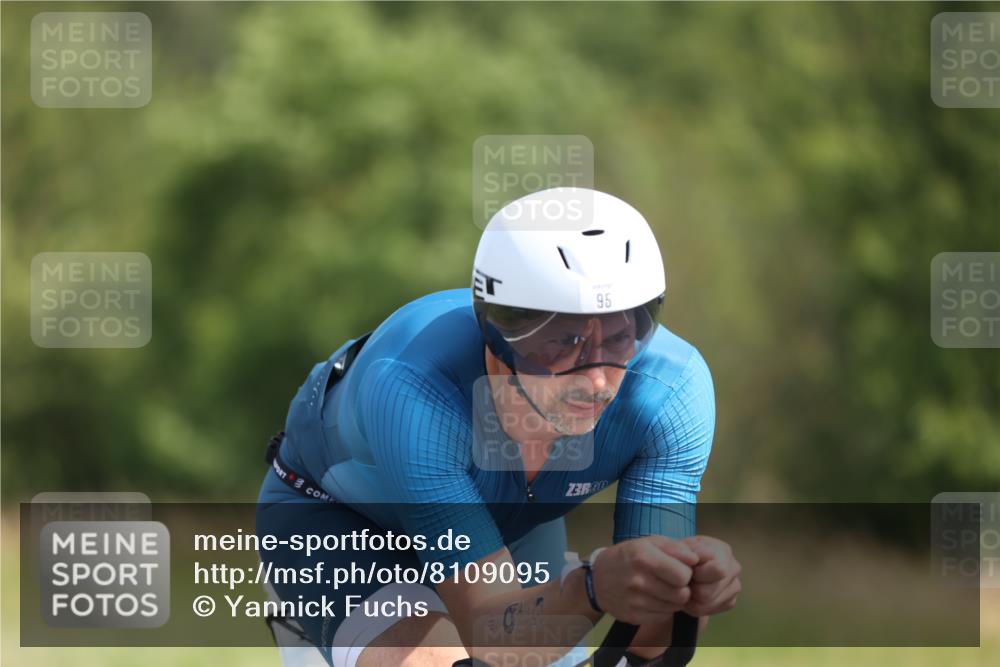 22.06.2025 - Viking Triathlon Yannick Fuchs http://msf.ph/oto/8109095 22.06.2025 11:33:03 Radfahren 95, 128, 287, 291, 379, 625, 662 meine-sportfotos.de