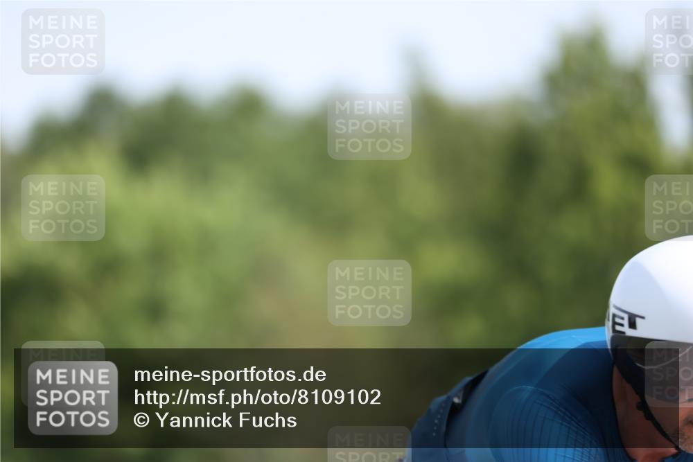 22.06.2025 - Viking Triathlon Yannick Fuchs http://msf.ph/oto/8109102 22.06.2025 11:33:03 Radfahren 95, 128, 287, 291, 379, 625, 662 meine-sportfotos.de