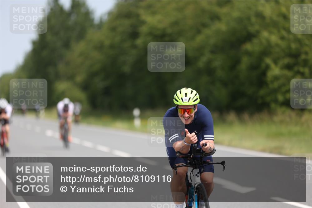 22.06.2025 - Viking Triathlon Yannick Fuchs http://msf.ph/oto/8109116 22.06.2025 12:13:58 Radfahren 28, 150, 172, 180, 184, 253, 375, 513, 635, 645 meine-sportfotos.de