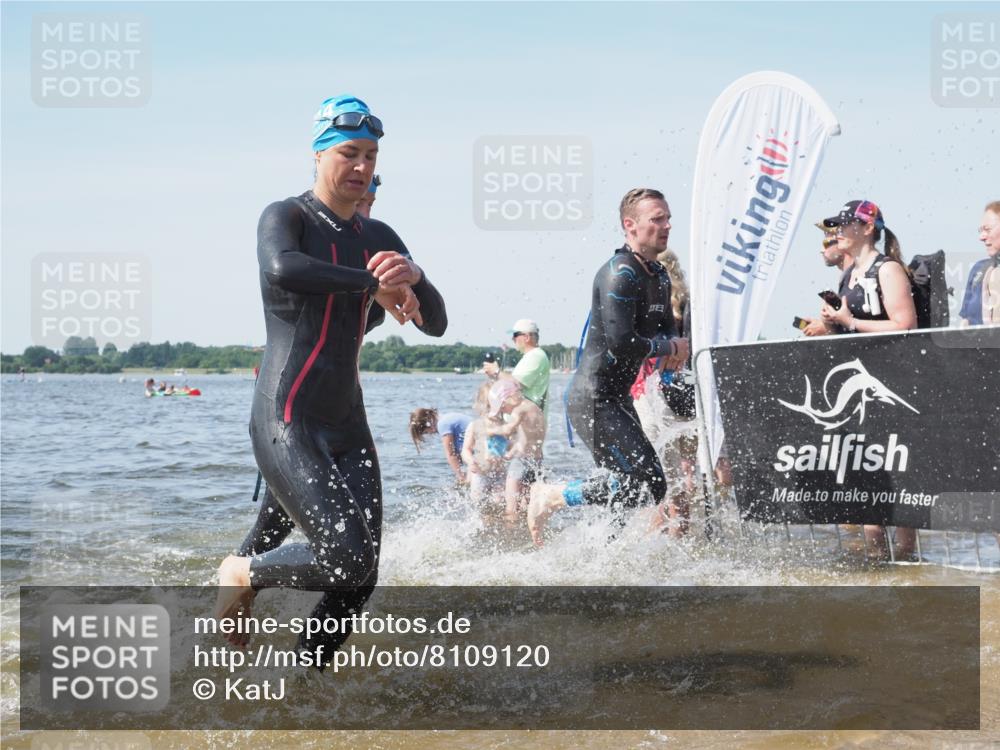 22.06.2025 - Viking Triathlon KatJ http://msf.ph/oto/8109120 22.06.2025 10:38:34 Schwimmen 22, 85, 156, 164, 215, 269, 315, 398, 419, 428, 509, 535, 601, 603, 659 meine-sportfotos.de