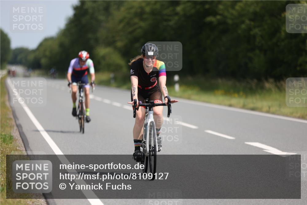 22.06.2025 - Viking Triathlon Yannick Fuchs http://msf.ph/oto/8109127 22.06.2025 11:33:07 Radfahren 287, 379, 625, 662 meine-sportfotos.de