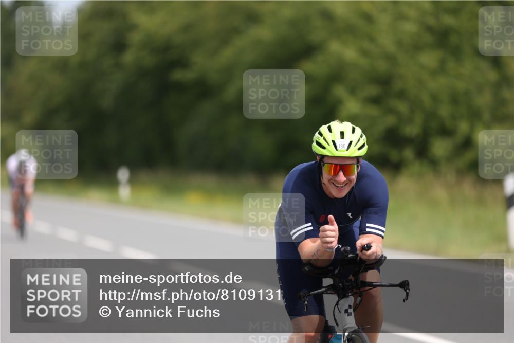 22.06.2025 - Viking Triathlon Yannick Fuchs http://msf.ph/oto/8109131 22.06.2025 12:13:58 Radfahren 28, 150, 172, 180, 184, 253, 375, 513, 635, 645 meine-sportfotos.de